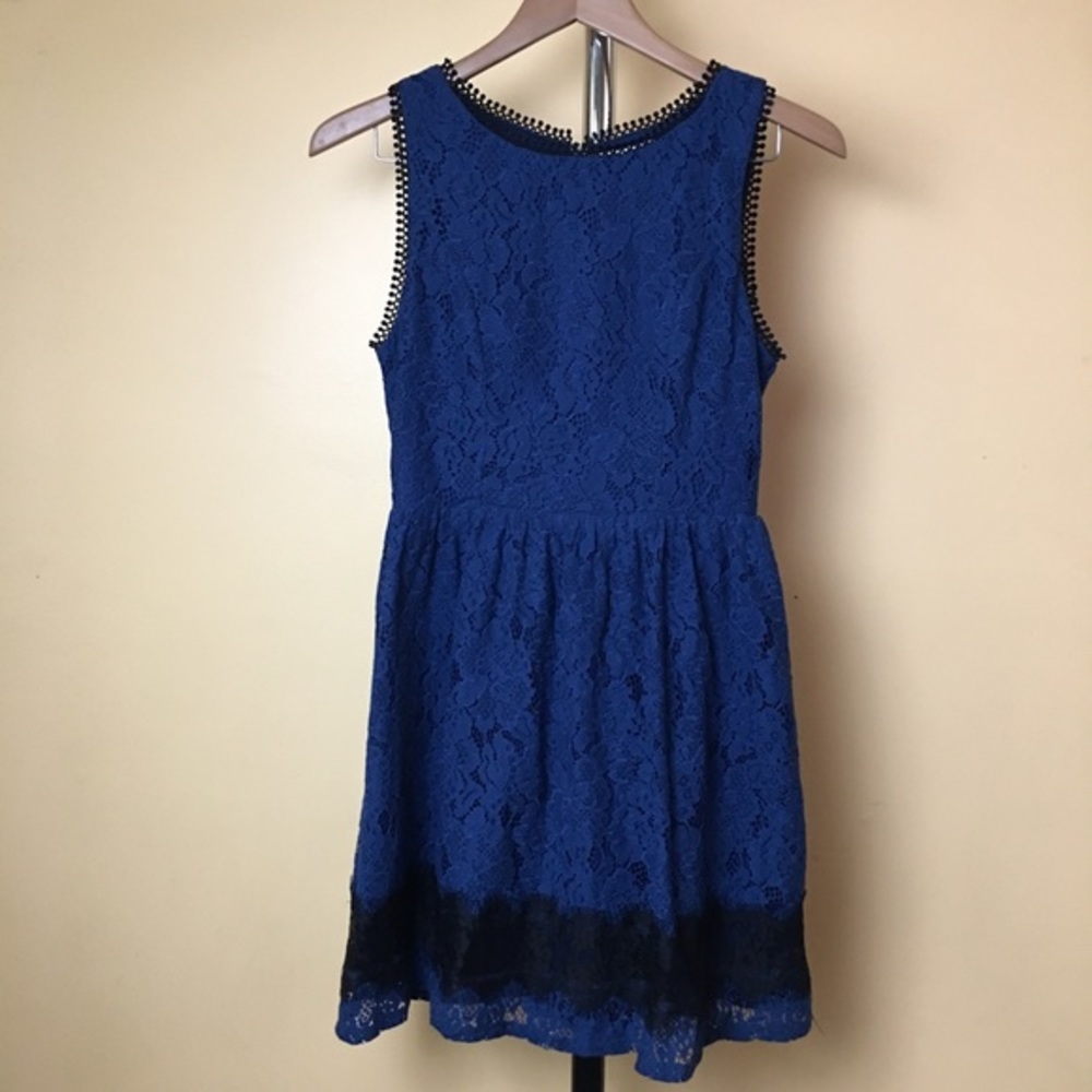 Francesca's Blue Lace Mini Dress SZ Small